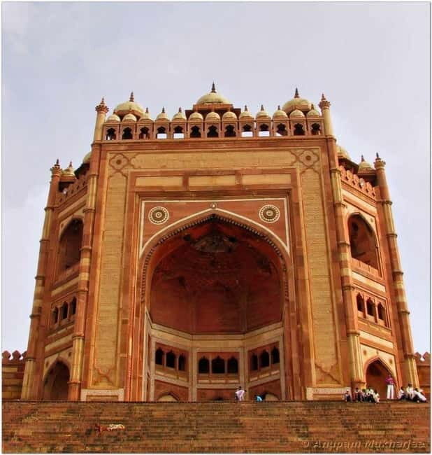 Agra: Guided Fatehpur Sikri Trip with Tasting Experience - The Sum Up