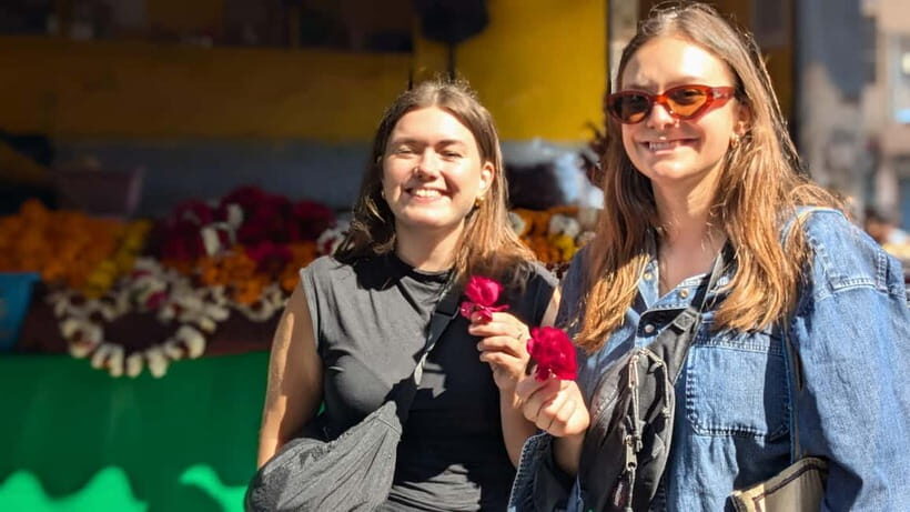 Agra: Heritage Walking Tour of Agra 2 Hours by Tuk-Tuk - Authenticity and the Real Agra