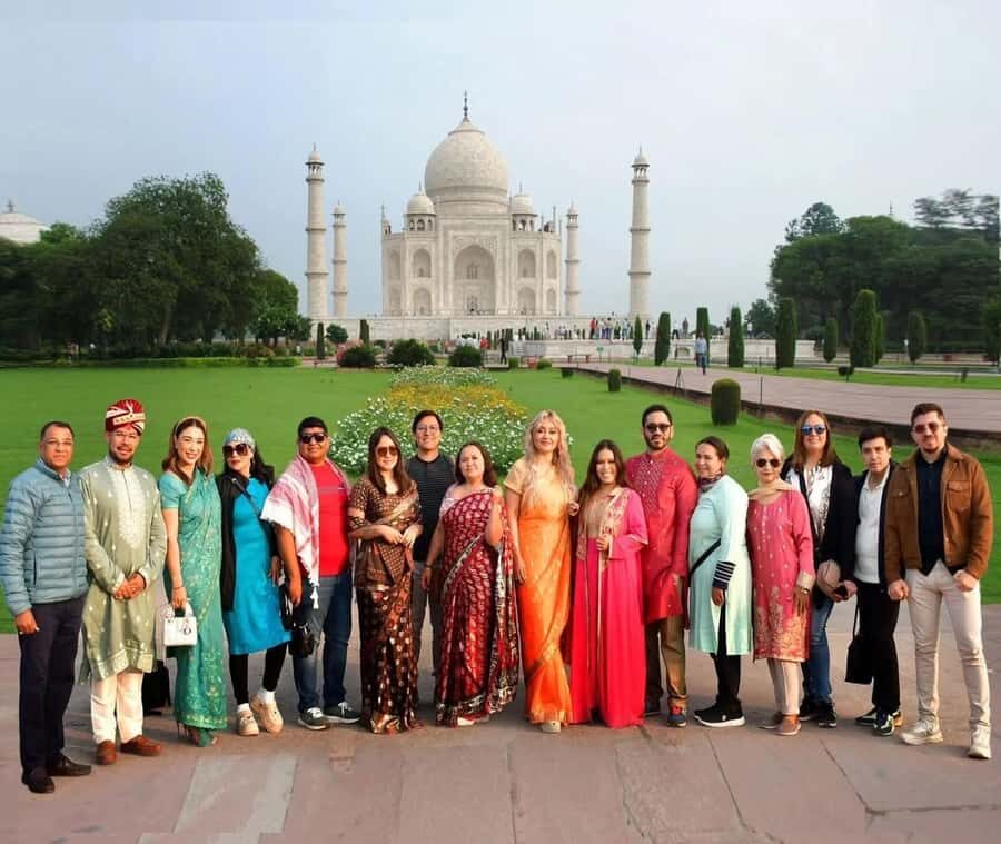 Agra Highlights Tour  One Day from Delhi by Car - In-Depth Review of the Tour