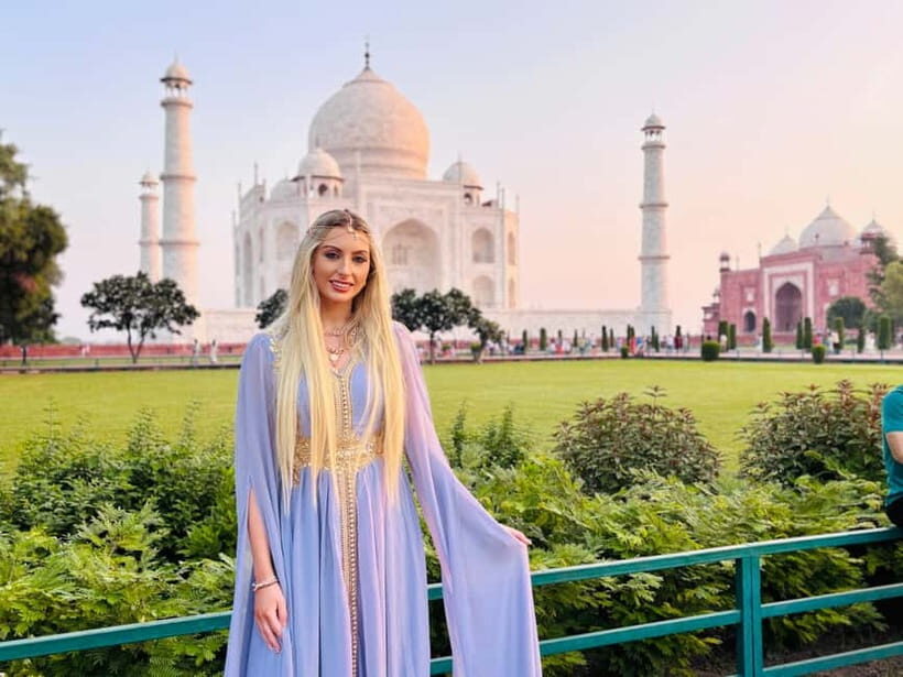 Agra Local Sightseeing with Sunrise or Sunset Experience - Itinerary Breakdown: What to Expect