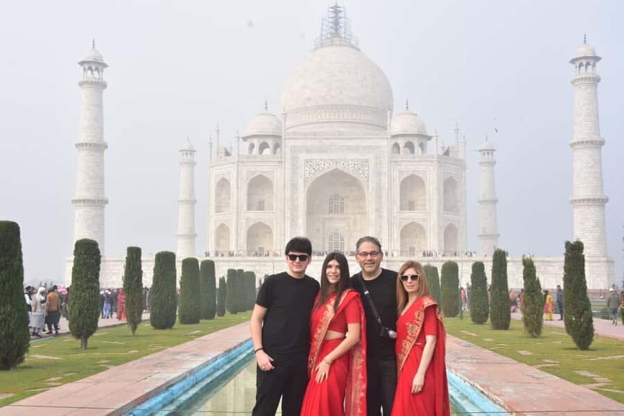 Agra: Skip-the-line Taj Mahal & Agra Fort Tour with Pick-Up - What Makes This Tour Stand Out?