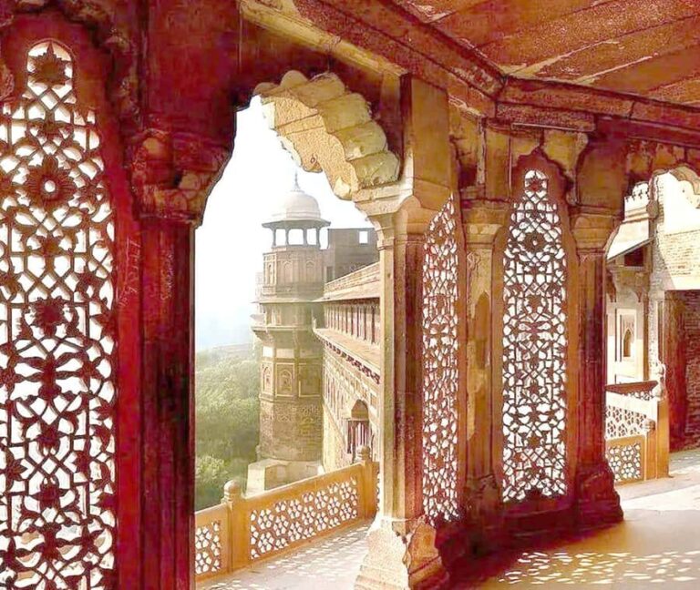 Agra: Skip-the-Line Taj Mahal & Mausoleum Guided Tour - The Itinerary in Detail