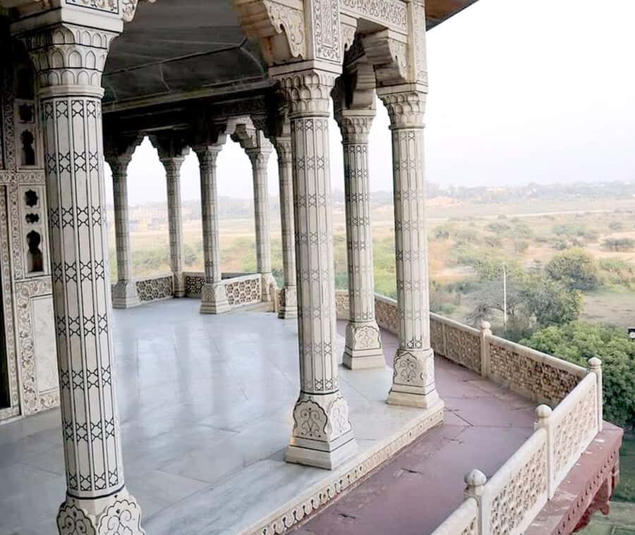 Agra: Skip-the-Line Taj Mahal & Mausoleum Guided Tour - Detailed Breakdown of the Experience