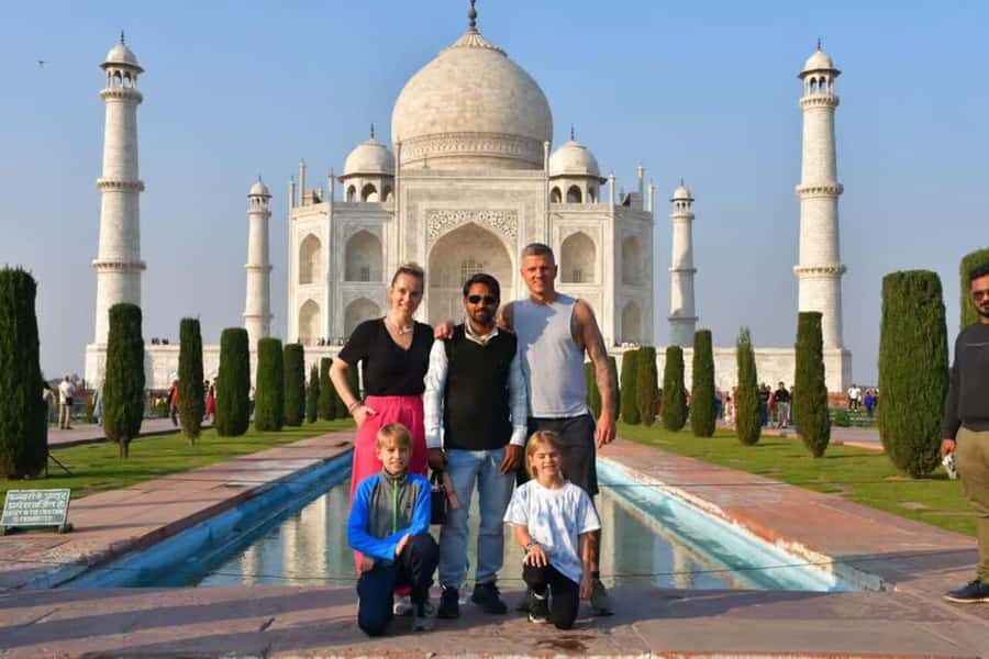 Agra: Taj Mahal & Agra Fort Skip-the-Line Tour with Lunch - Who Will Love This Tour