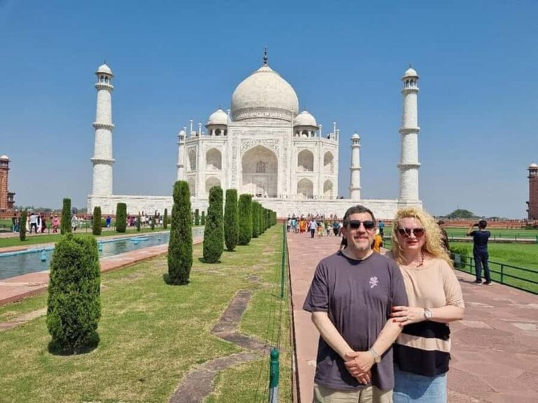 Agra: Taj Mahal & Mausoleum Guided Tour with Skip-the-Line - Why This Tour Offers Good Value
