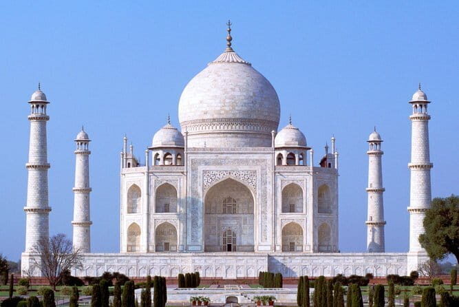 Agra Taj Mahal Overnight Tour With Fatehpur Sikri From Delhi - Detailed Breakdown of the Itinerary