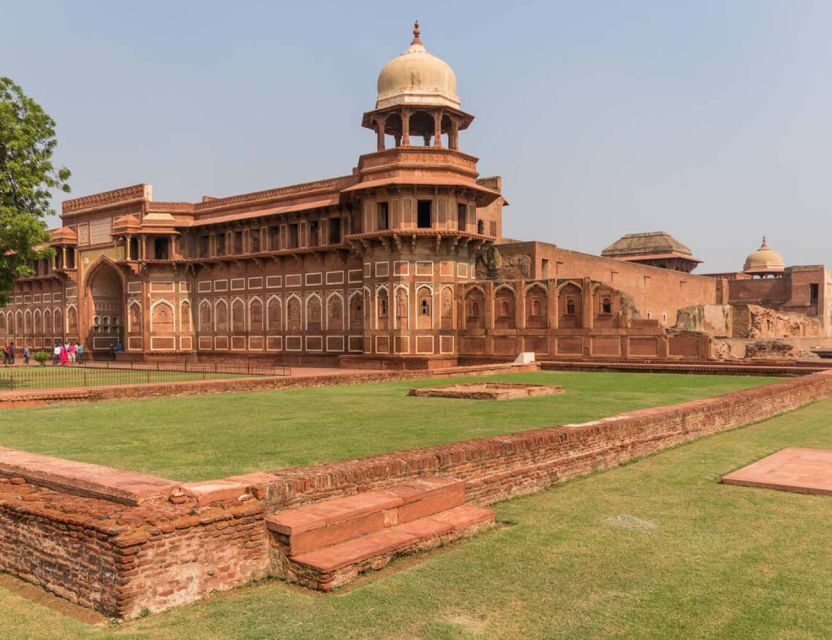 Agra: Taj Mahal Sunrise and Agra Fort Half-Day Guided Tour - Discovering the Taj Mahal at Sunrise