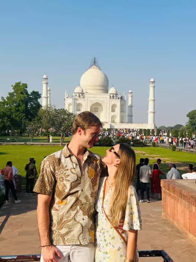 Agra Trip : Taj Mahal, Agra Fort & Baby Taj Express Tour - A Deep Dive into the Agra Tour Experience