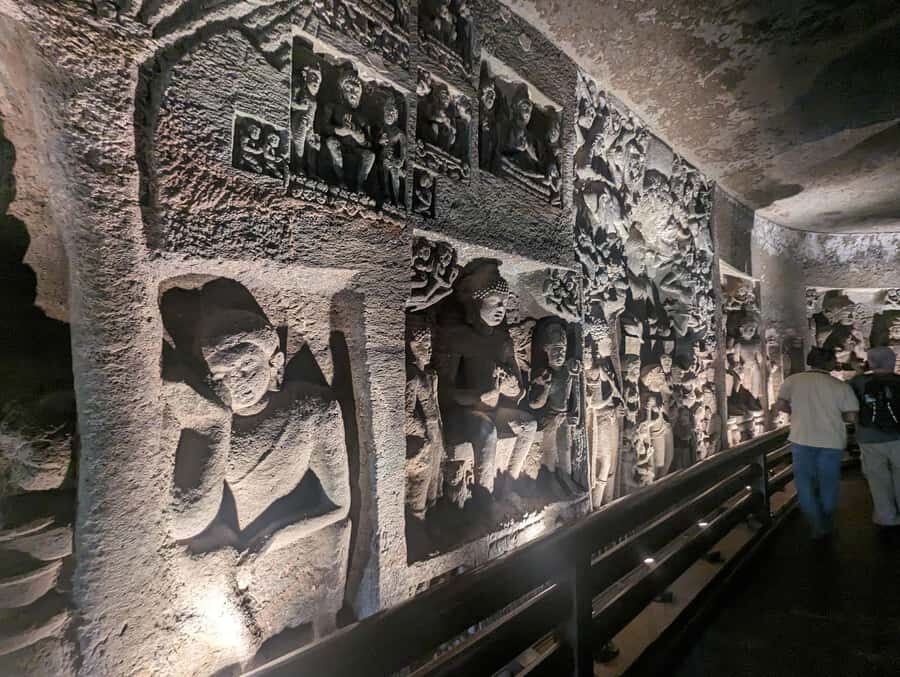 Ajanta & Ellora Caves Trip From Mumbai & Aurangabad - Visiting Ajanta Caves: Art and Murals that Speak