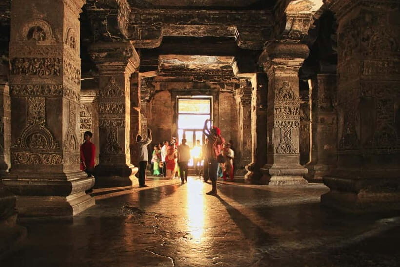 Ajanta or Ellora Caves and Bibi Ka Maqbara Day Tour. - Diving into the Details: What Makes This Tour Stand Out?