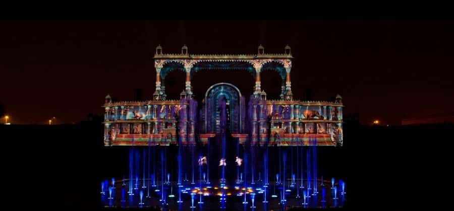 Akshardham Temple Light Show with Old Delhi Food Walk Tour - Practical Details & Tips