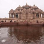 Akshardham Temple with Light & Water Show Guided Tour By Car - Practical Details and What to Expect