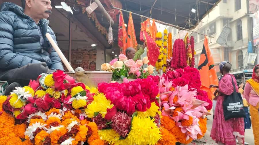 All Inclusive Varanasi Full Day Tour with Ganga River View - Practical Details That Matter