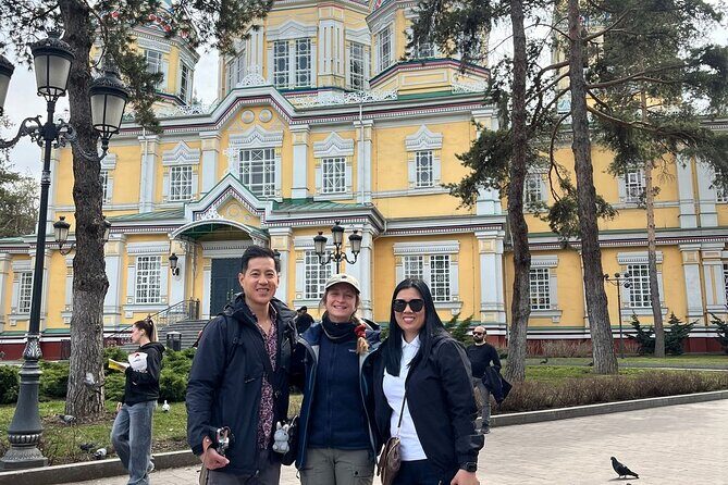 Almaty: City Highlights Walking Tour with Chocolate Shop - Panfilov’s Park – A Serene, Historic Green Space