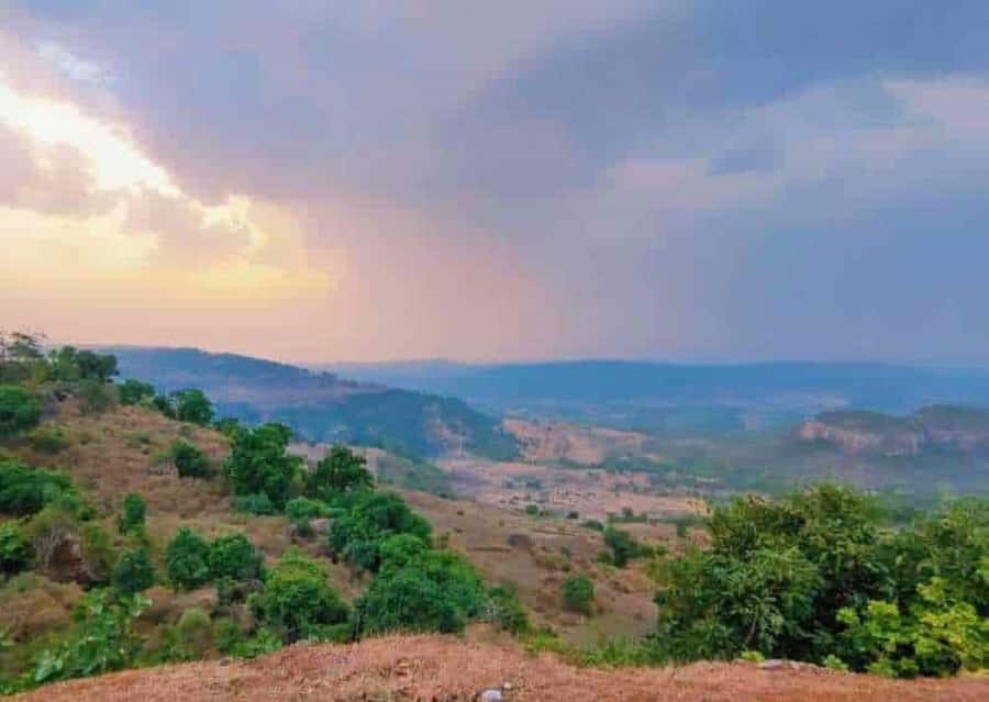 Ambikapur Same-Day Tour: Temples, Caves & Tribal Trails - The Ancient Caves: Jogimara & Sita Bengra