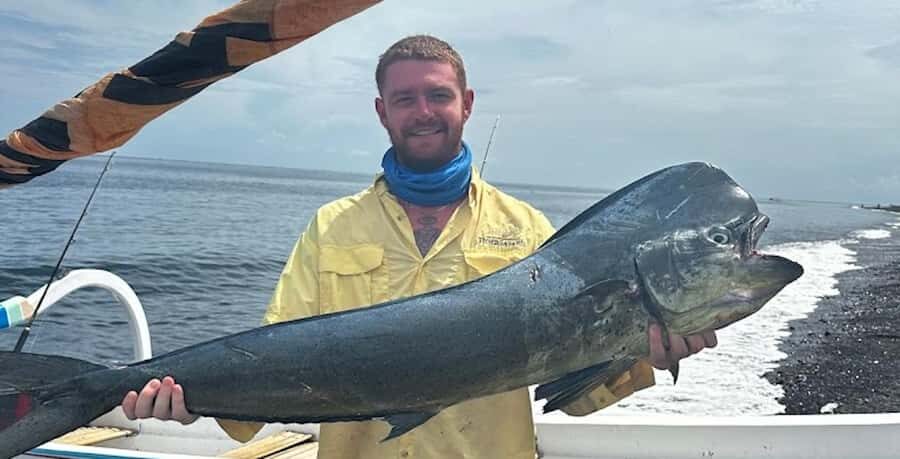 Amed: Private Sunrise Fishing & Catch-and-Cook Experience - The Coastal Views and Atmosphere