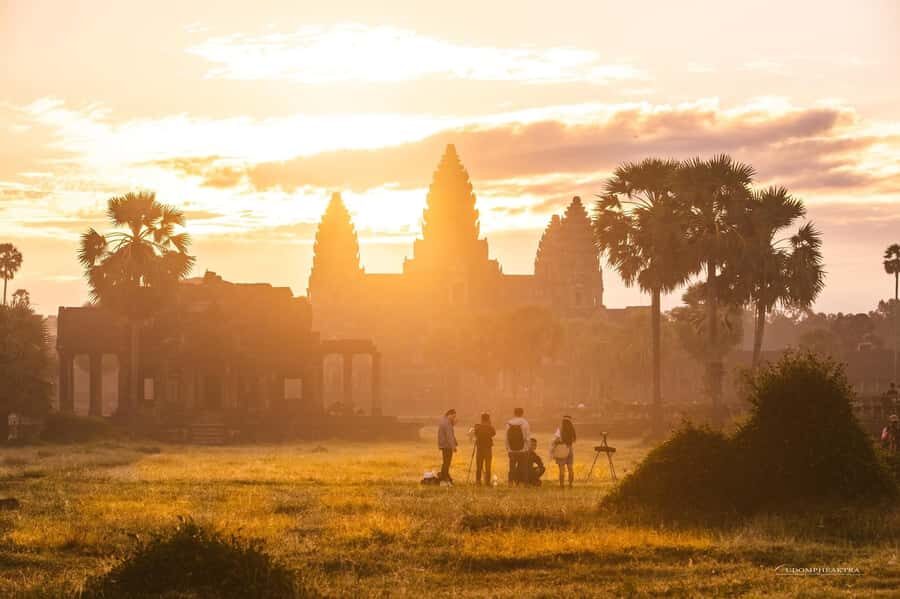 Angkor Wat Guided Joint-in Tour - Detailed Breakdown of the Itinerary
