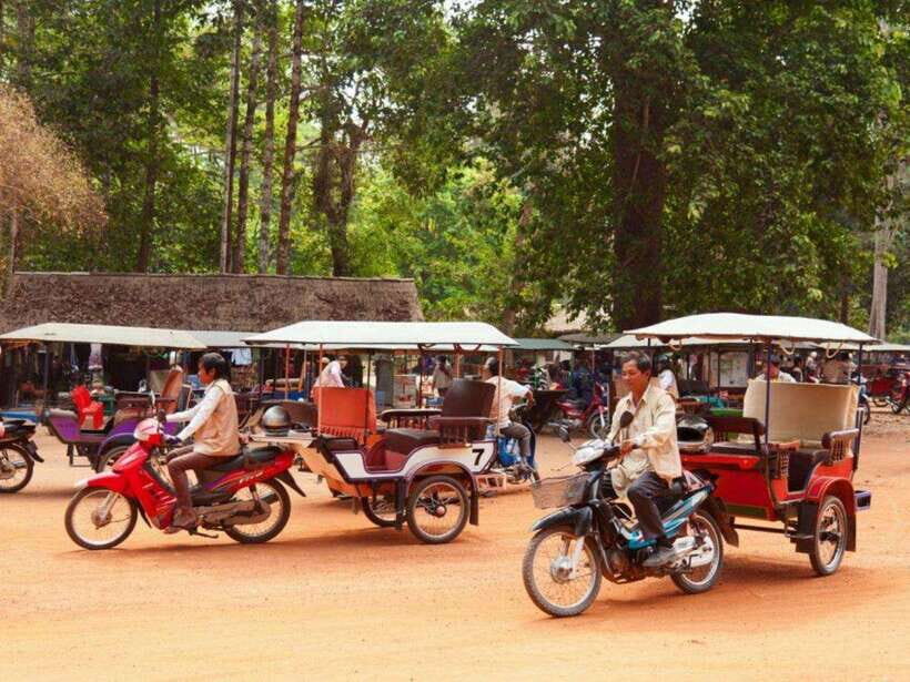 Angkor Wat Tour by Tuk-Tuk with English Speaking Driver - The Experience: What to Expect on the Tour