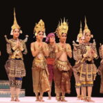 Apsara Dance Show with Dinner by Tuk-Tuk Roundtrip Transfer - Who Will Love This Experience?