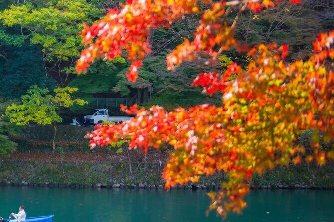 Arashiyama Sanzen-In Temple & Sagano Train Tour from Osaka - Breaking Down the Itinerary