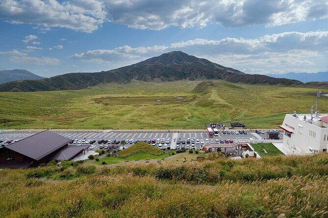 Aso Kusasenrigahama and Kurokawa Onsen Full Day Tour from Fukuoka - Practical Insights from Recent Travelers