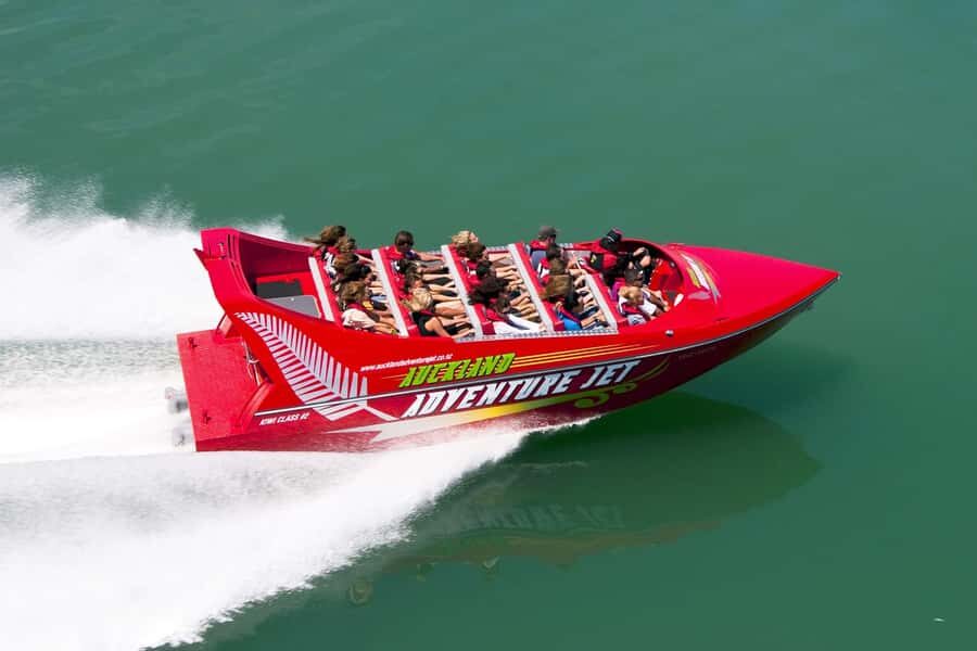 Auckland: Waitemata Harbour Jet Boat Ride - The High-Speed Ride Begins