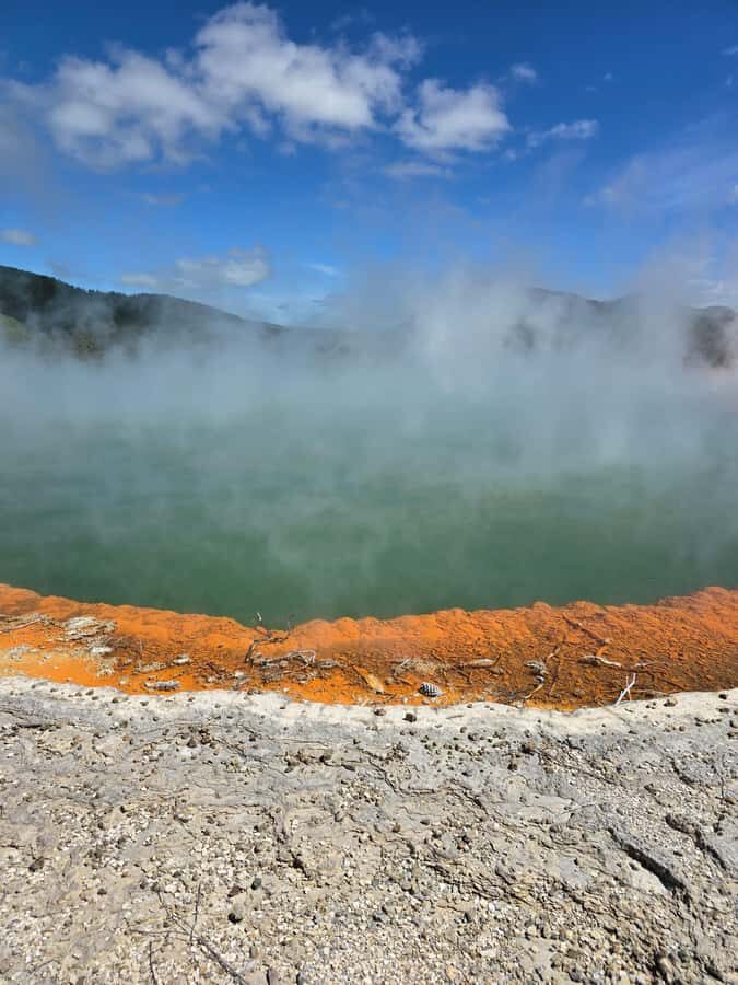 Auckland: Whakarewarewa Village & Wai-o-Tapu & Huka Falls - Taking in Maori Culture at Whakarewarewa Village