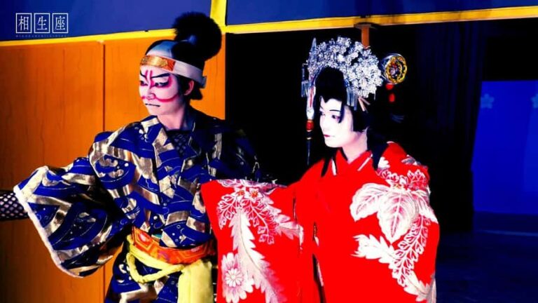 Authentic Kabuki Experience Tour in Aioi-za Theater, Gifu - Stepping into the Historic Aioi-za Theater