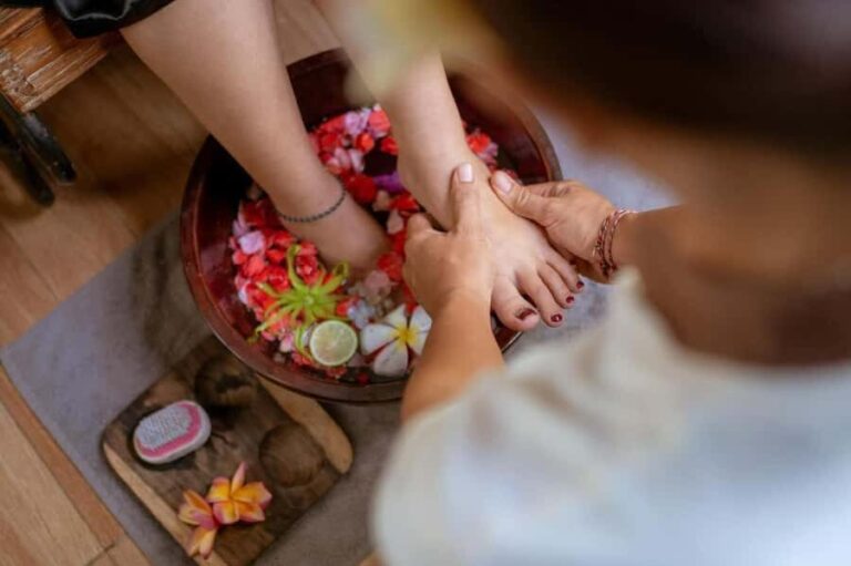 Bali: Luxury Spa Balinese Massage scrub Flower bath 2 Hour - The Itinerary: What to Expect