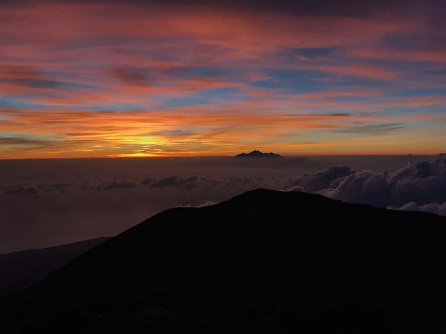 Bali: Mount Agung Sunrise Trekking Tour via Besakih Temple - What to Expect During the Trek