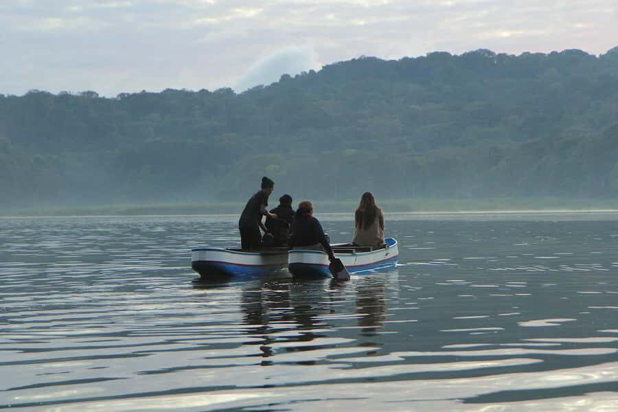 Bali: Munduk Sunrise Canoeing Experience at Tamblingan Lake - The Itinerary in Detail