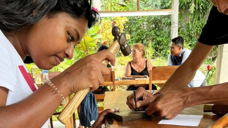 Bali: Sidemen Silver Jewelry Workshop and Cycling Tour - Authentic Craftsmanship with a Personal Touch