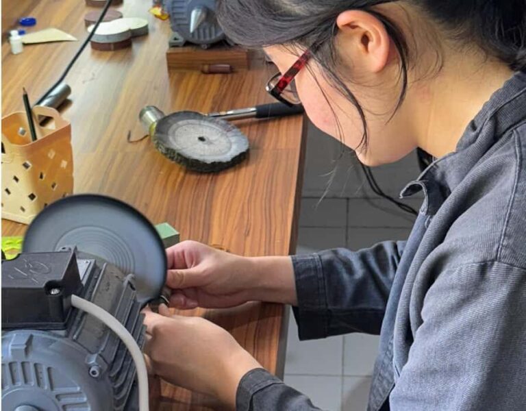 Bali: Silver Jewelry Making Class & Tanah Lot Sunset Tour - Who Will Love This Experience?