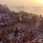 Bali: Tour Uluwatu Tample, Tanah lot Tample, Tanah Barak - The Journey: Logistics, Guides, and Group Size
