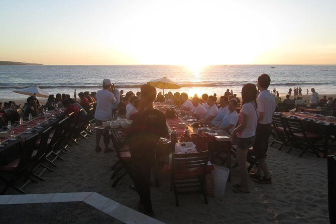 Bali Twins Sea Temple: TANAH LOT AND ULUWATU TEMPLE SUNSET - A Closer Look at the Itinerary