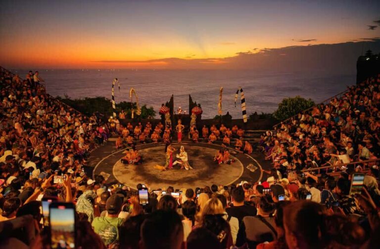 Bali: Underwater Sea Walk, Uluwatu Temple, and Kecak Dance - Visiting Uluwatu Temple: Breathtaking Views & Cultural Traditions