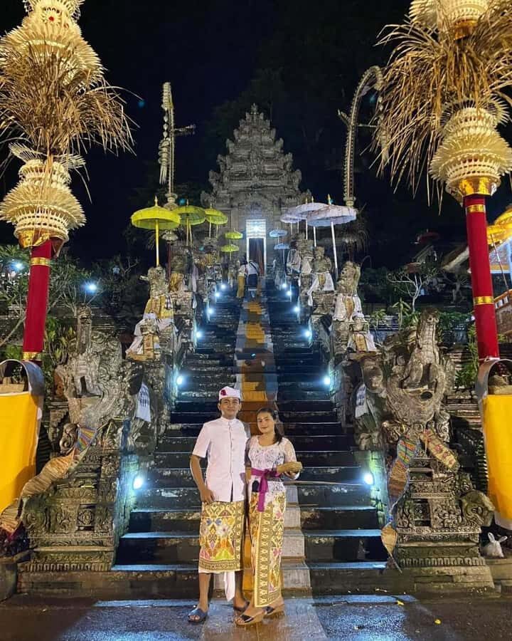 Bali: Visit Two Spectacular Waterfalls & sacred temples - Cultural and Spiritual Sites: Temples with Tales to Tell