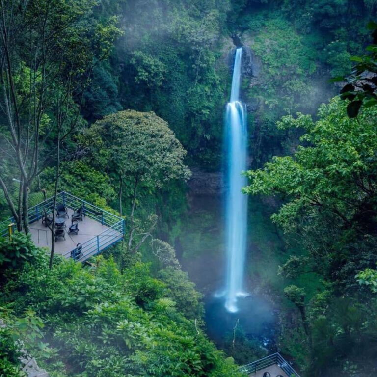 Bandung: Sanghyang Kenit Cave and Rainbow Waterfall Tour - Why This Tour Stands Out