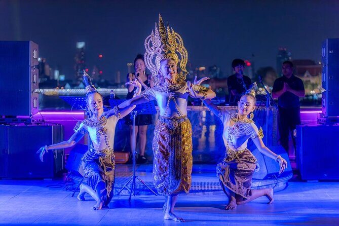 Bangkok Chaophraya Dinner Cruise with Thai Cultural Show - The Food and Entertainment: A Highlight