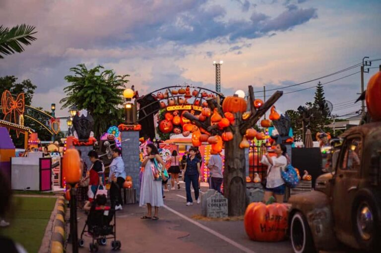 Bangkok: Chocolate Ville Entry with Transfer & Guide - How the Tour Is Designed: An In-Depth Look