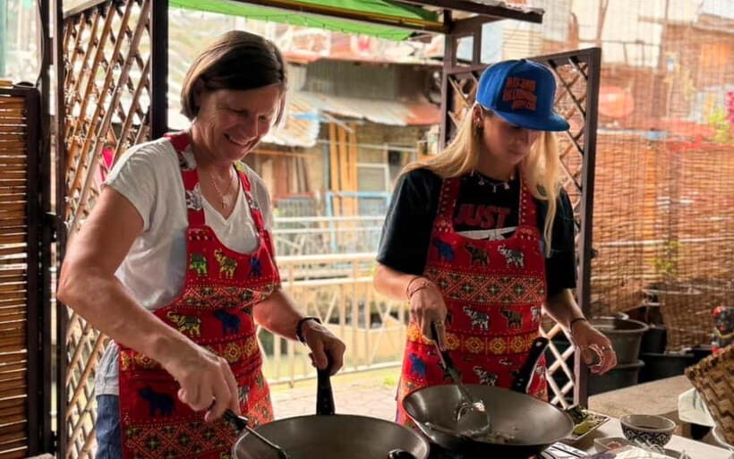 Bangkok: Favourite Thai Flavors Cooking Class by Smart Cook - An In-Depth Look at the Experience