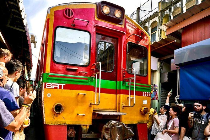 Bangkok: Floating Market and Train Market Experience - Authentic Cultural Experiences