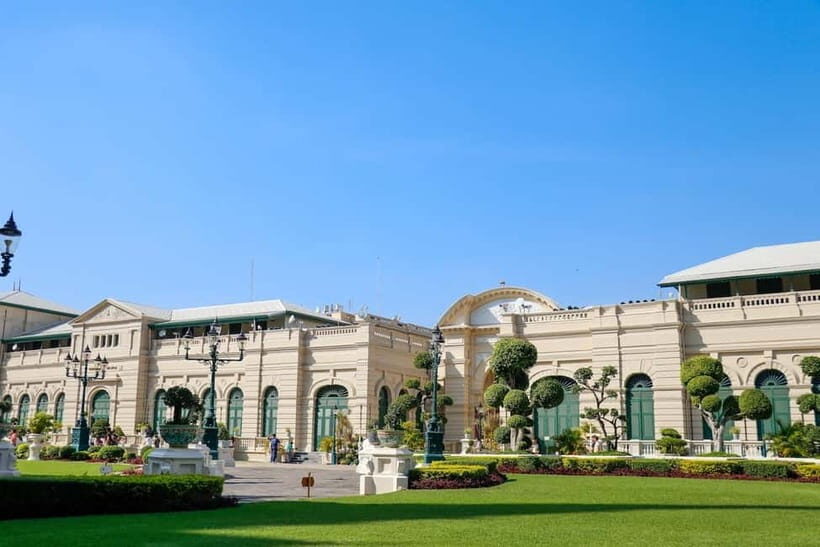 Bangkok: Grand Palace & Museum Siam Heritage Private Tour - FAQs