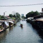 Bangkok: Grand Palace, Wat Arun, and Wat Pho Guided Tour - Deep Dive into the Experience