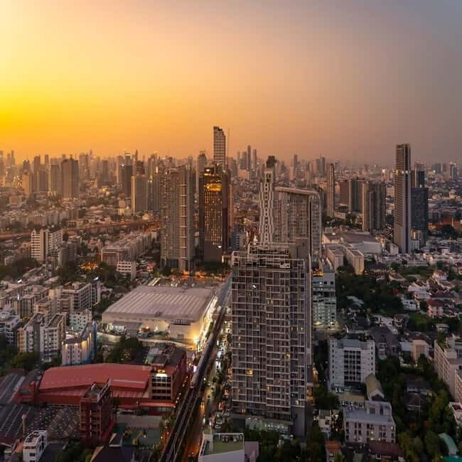 Bangkok: Gravity 87 Rooftop Lounge At Ramada Bangkok - The Practical Details