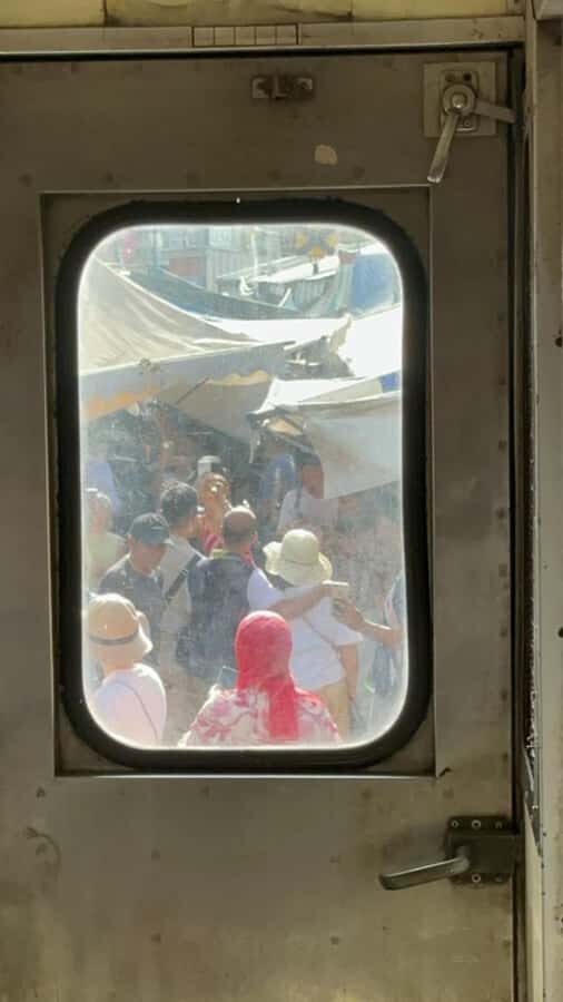 Bangkok: Maeklong Railway and Floating Market Tour - What Makes This Tour Stand Out?