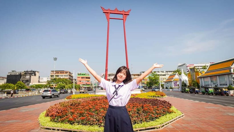 Bangkok: Thai School Uniform Tour - FAQ