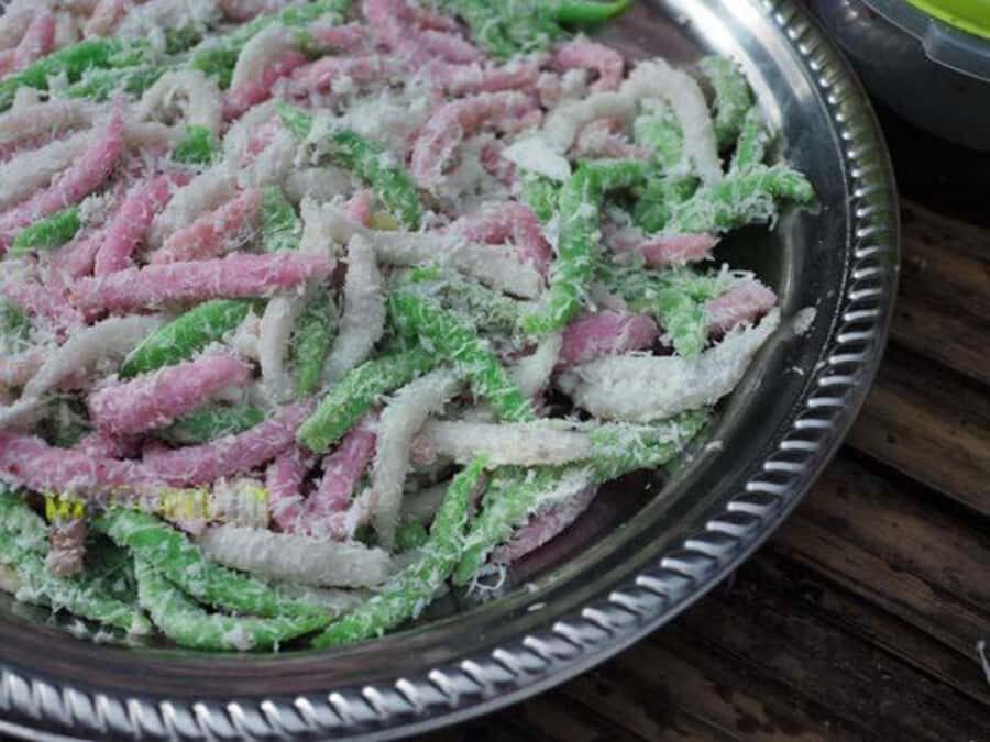 Banyuwangi: Osing Cultural Tour with Market & Village Walk - The Itinerary Breakdown