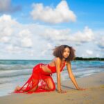 Beach Photoshoot + Drone Shots & 30s Edited Reel Video - Exploring the Experience in Detail