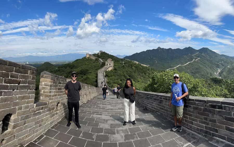Beijing Badaling Great Wall Bus Tour With Tickets - The Itinerary in Detail: What to Expect